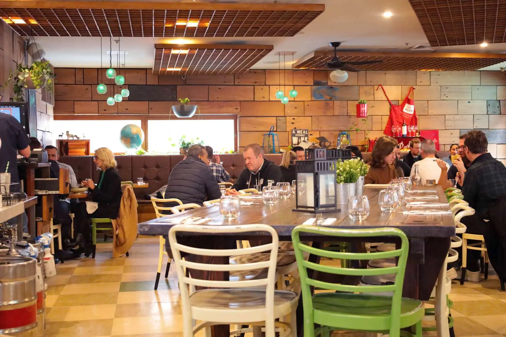 Another view of Henry and the Fox dining room