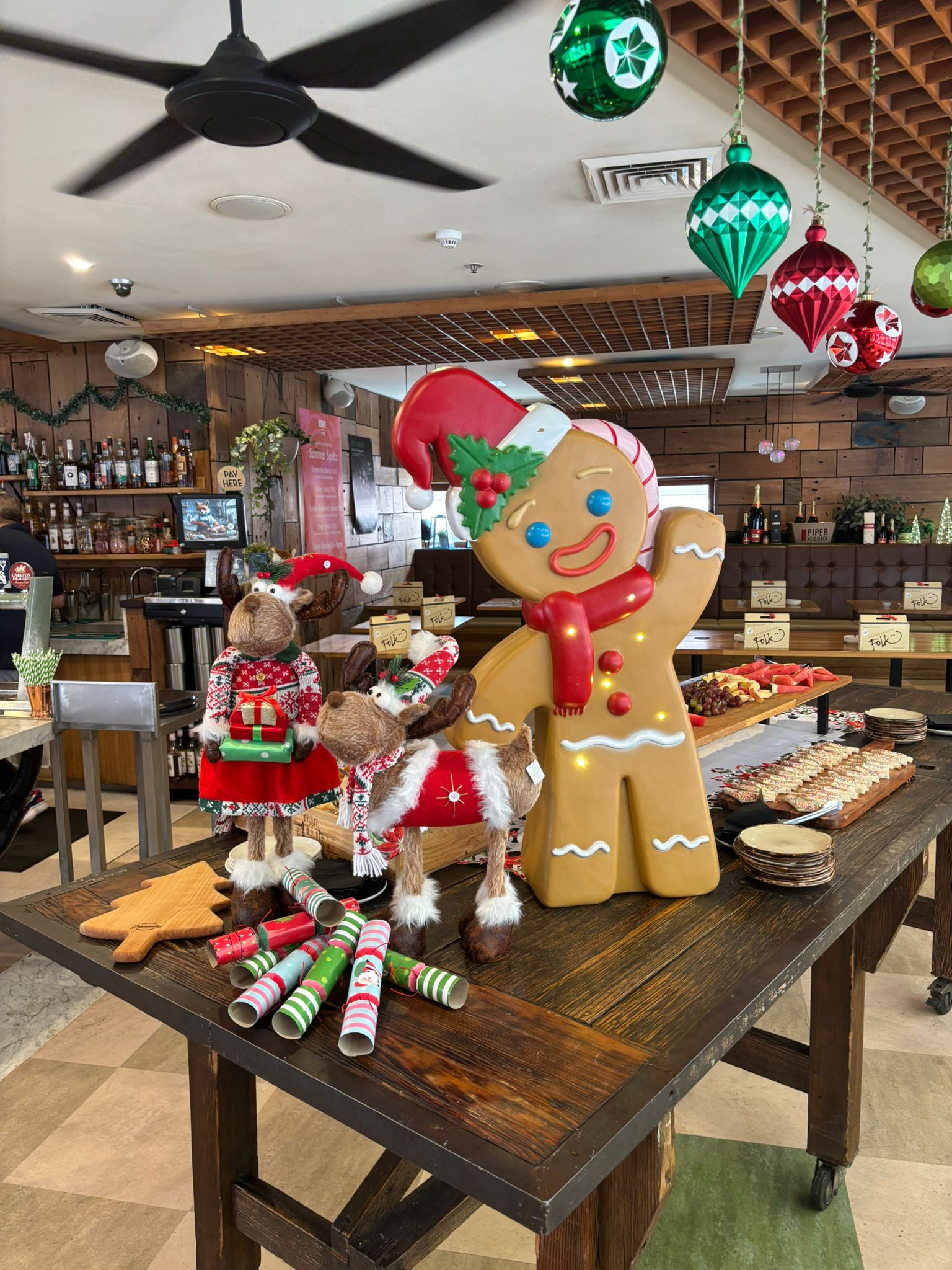 Festive gingerbread workshop at Henry and the Fox