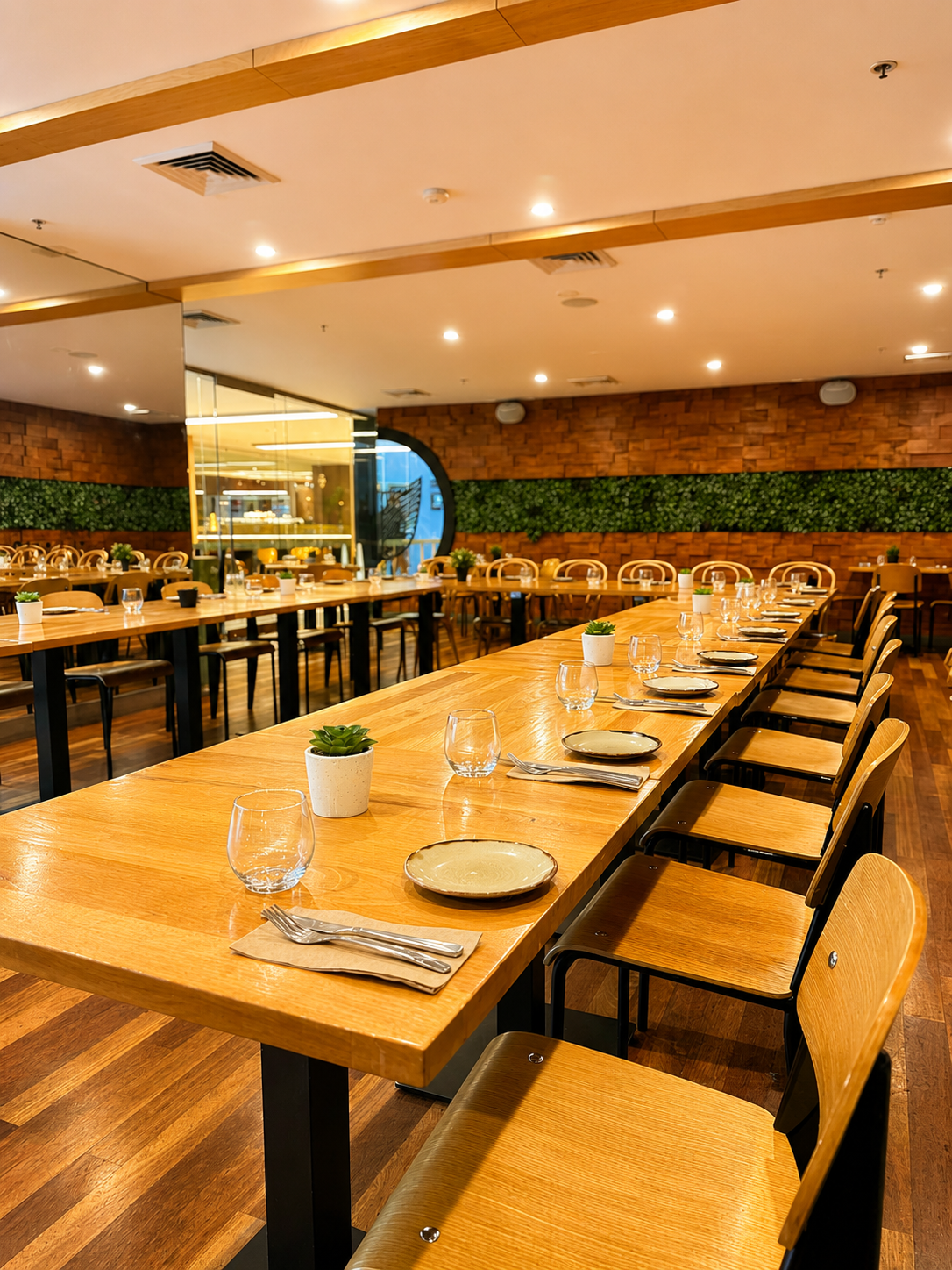 Fox's Den long dining table