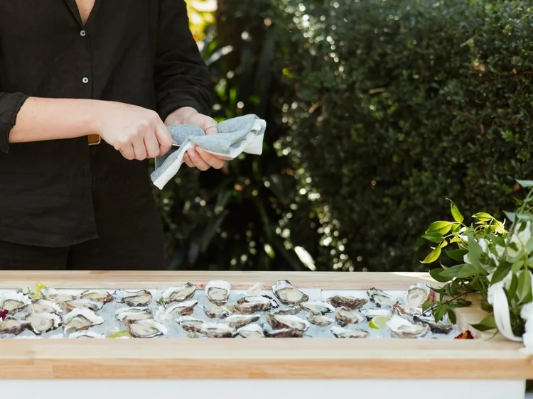 Fresh Australian oysters at the live shucking station